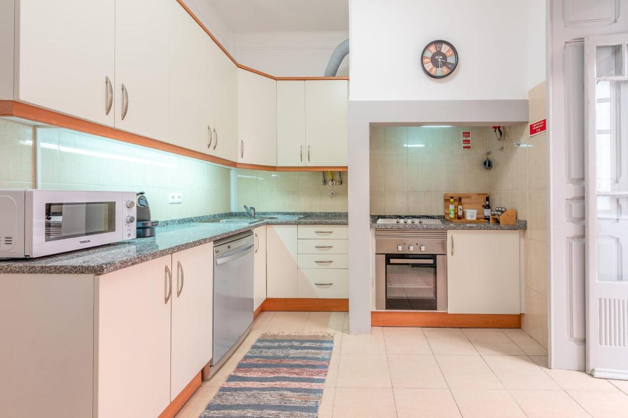 Vita Portucale ! Deluxe 3 Bedroom Apartment In Arroios Lisbon Exterior photo