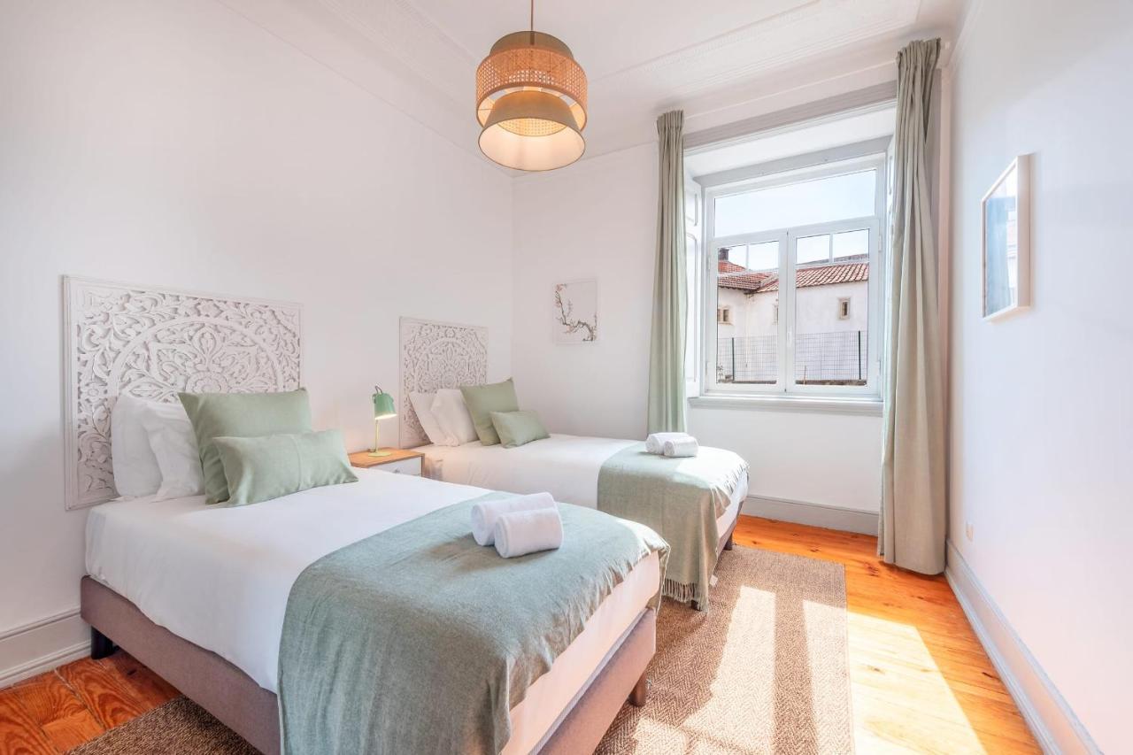 Vita Portucale ! Deluxe 3 Bedroom Apartment In Arroios Lisbon Exterior photo